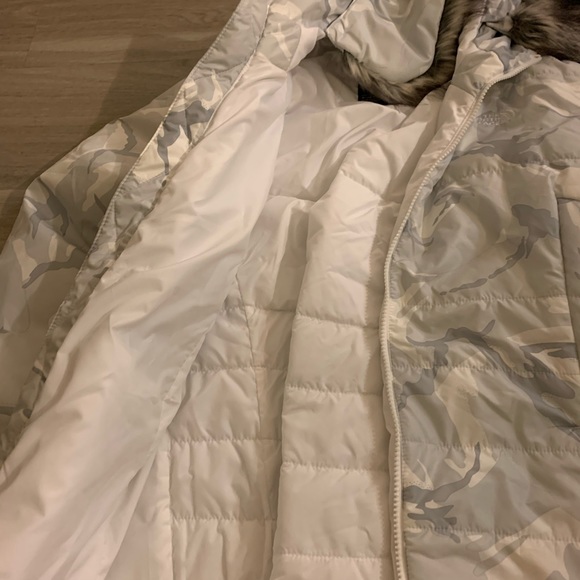 The North Face Insulated Jacket Camo - Picture 4 of 5